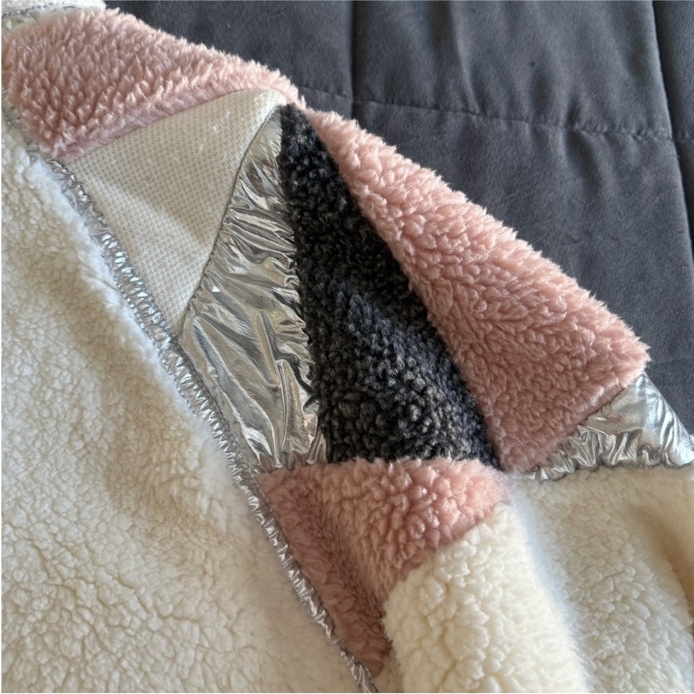 Free People Cream Sherpa Zip Up With Pink Geometric Patterned Shoulders - Picture 8 of 11